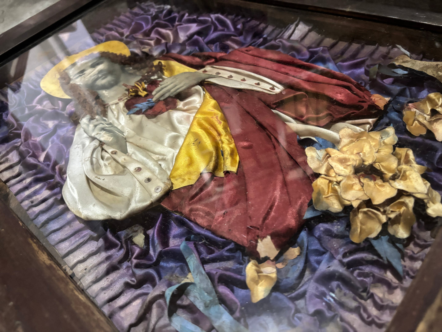 Old Christ the King wall display Filipiniana