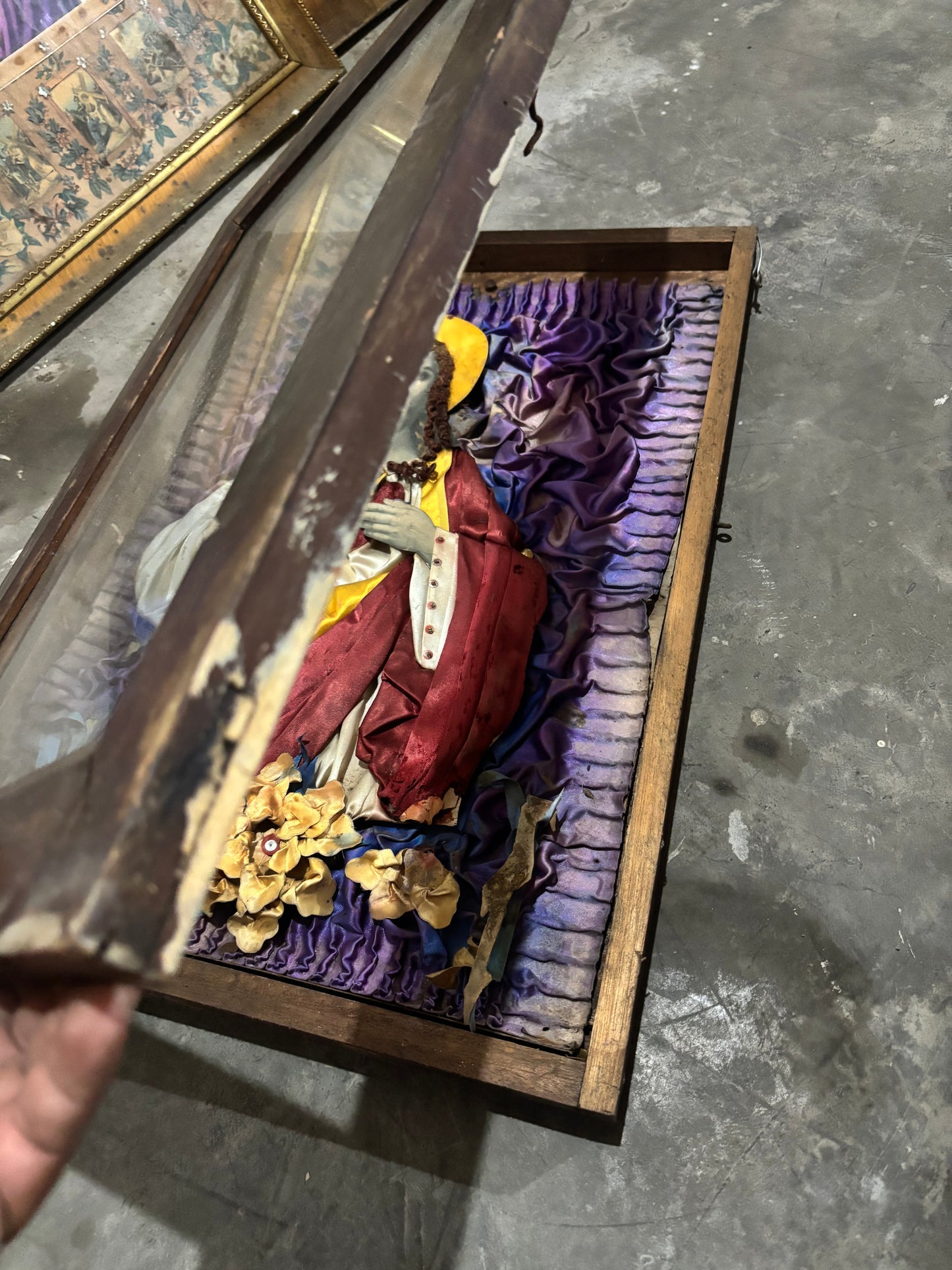 Old Christ the King wall display Filipiniana