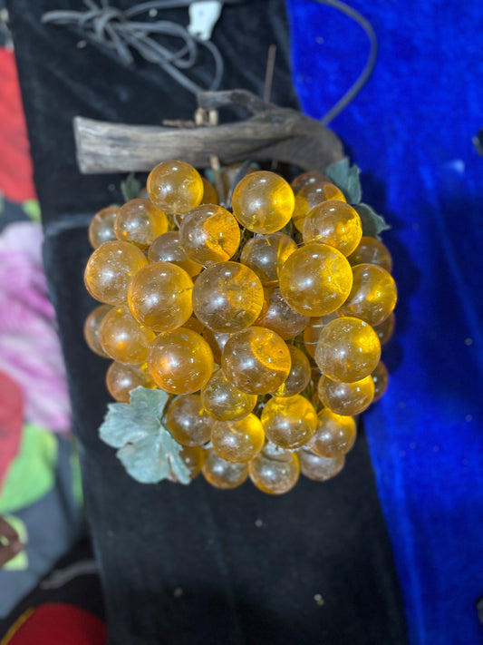 COD for Metro Manila & near by Provinces ,Vintage Lamp Grape Display working light