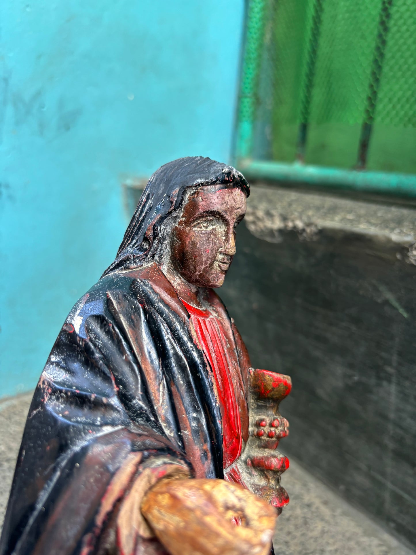 COD for Metro Manila & near by Provinces , Vintage Santa Barbara wood sculpture check all picture